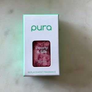 PURA Peony and Silk scent.